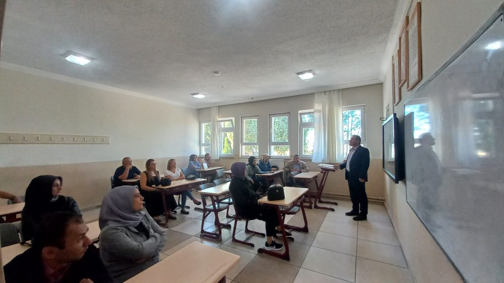 WhatsApp Image 2024-09-27 at 10.14.26 (1)